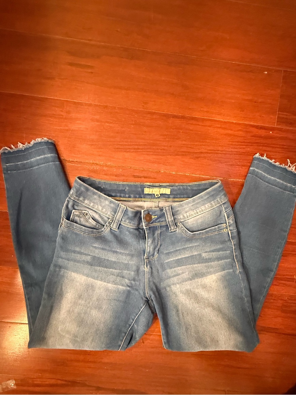 YMI Women's Skinny Jeans in Light Blue Wash